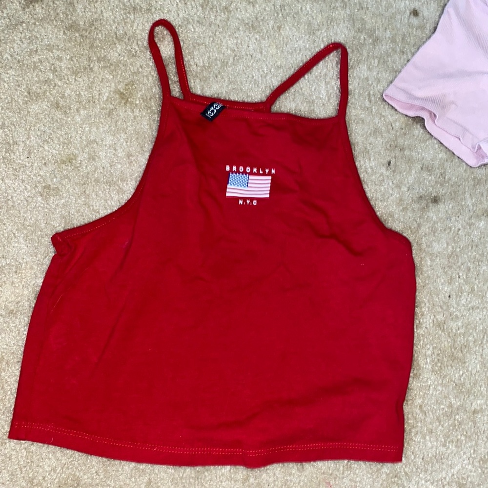 Crop top